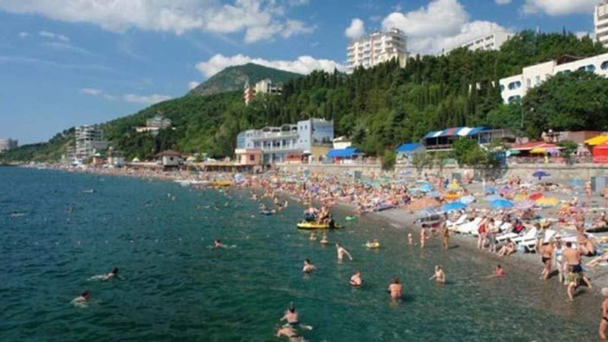 Пляж в Алушті Пляж в Алушті