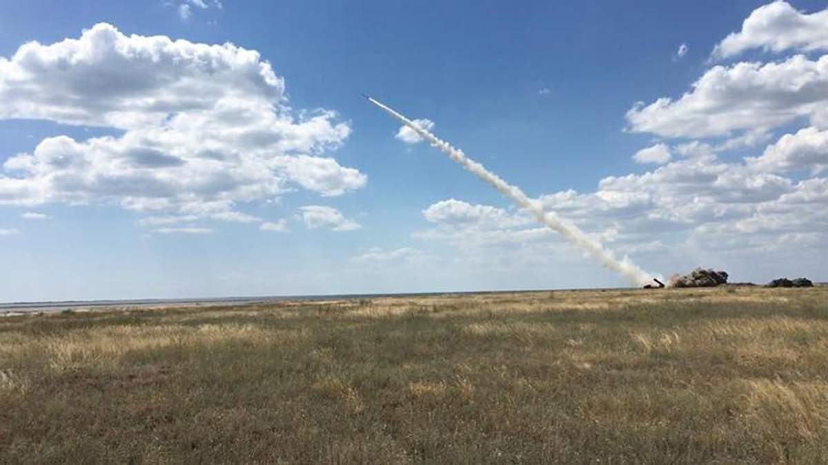 Запуск ракети Запуск ракети