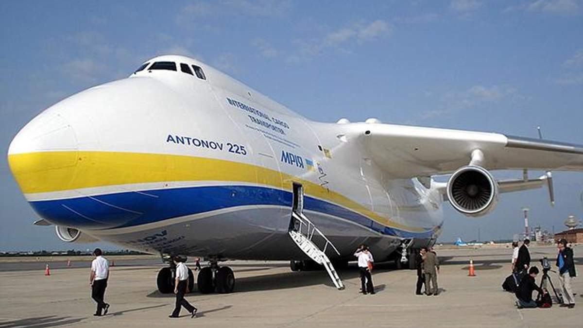 Український "Антонов" помірявся розмірами з іншими авіакомпаніями - 24 ...