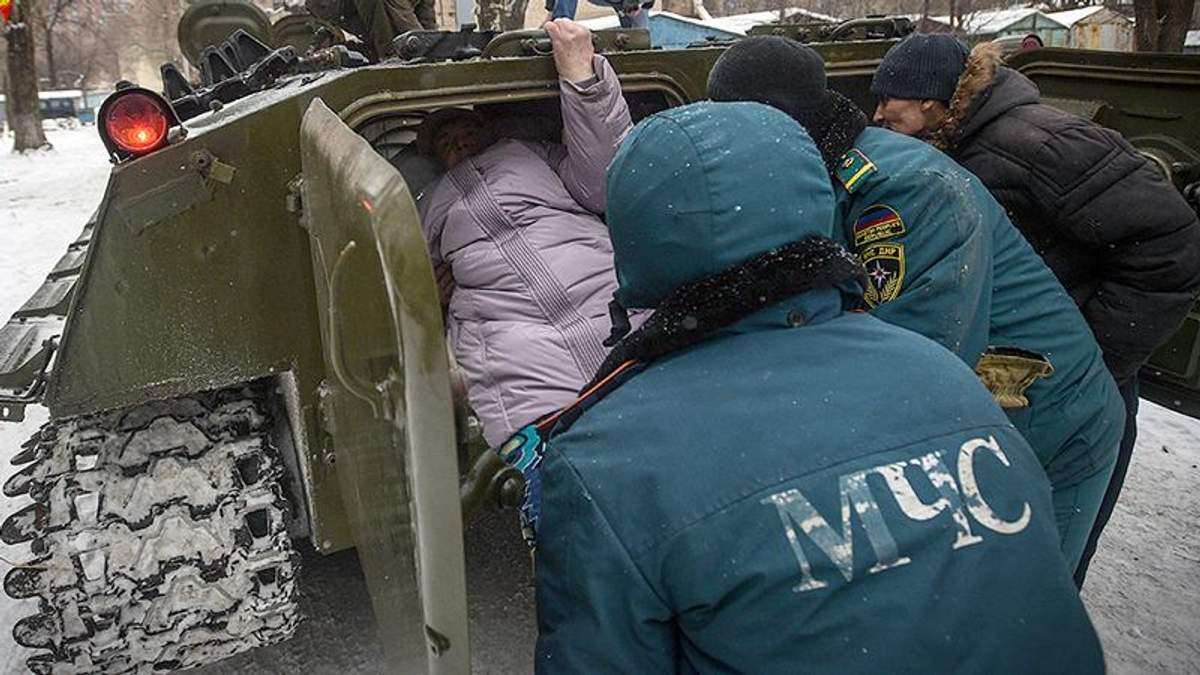 У Донецьку – евакуація У Донецьку – евакуація