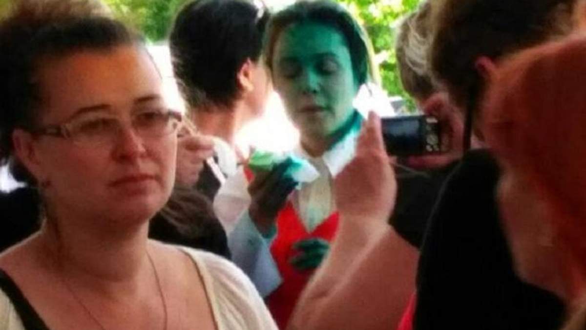 Королевська у зеленці Королевська у зеленці