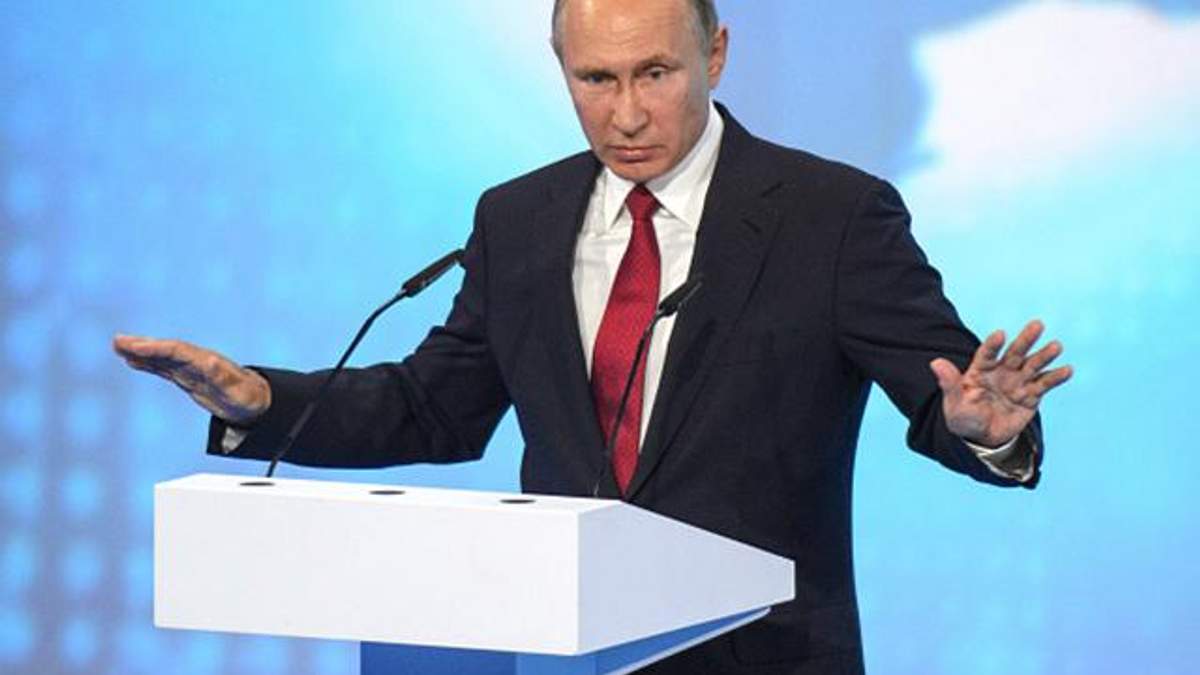 Путин выдвинул свои условия введения миротворцев на Донбасс Путин выдвинул свои условия введения миротворцев на Донбасс