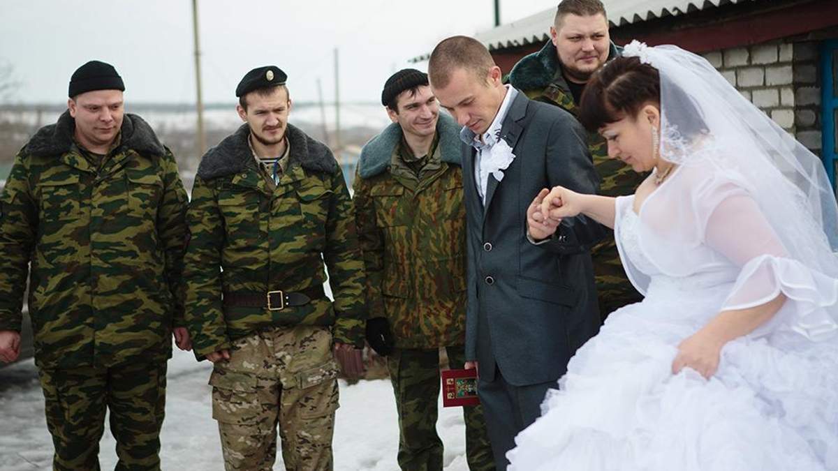 Одна з коханок бойовика вийшла за нього заміж Одна з коханок бойовика вийшла за нього заміж