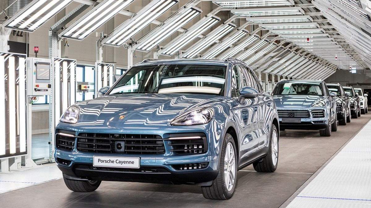 Завод Volkswagen-Audi-Porsche в Словаччині Завод Volkswagen-Audi-Porsche в Словаччині