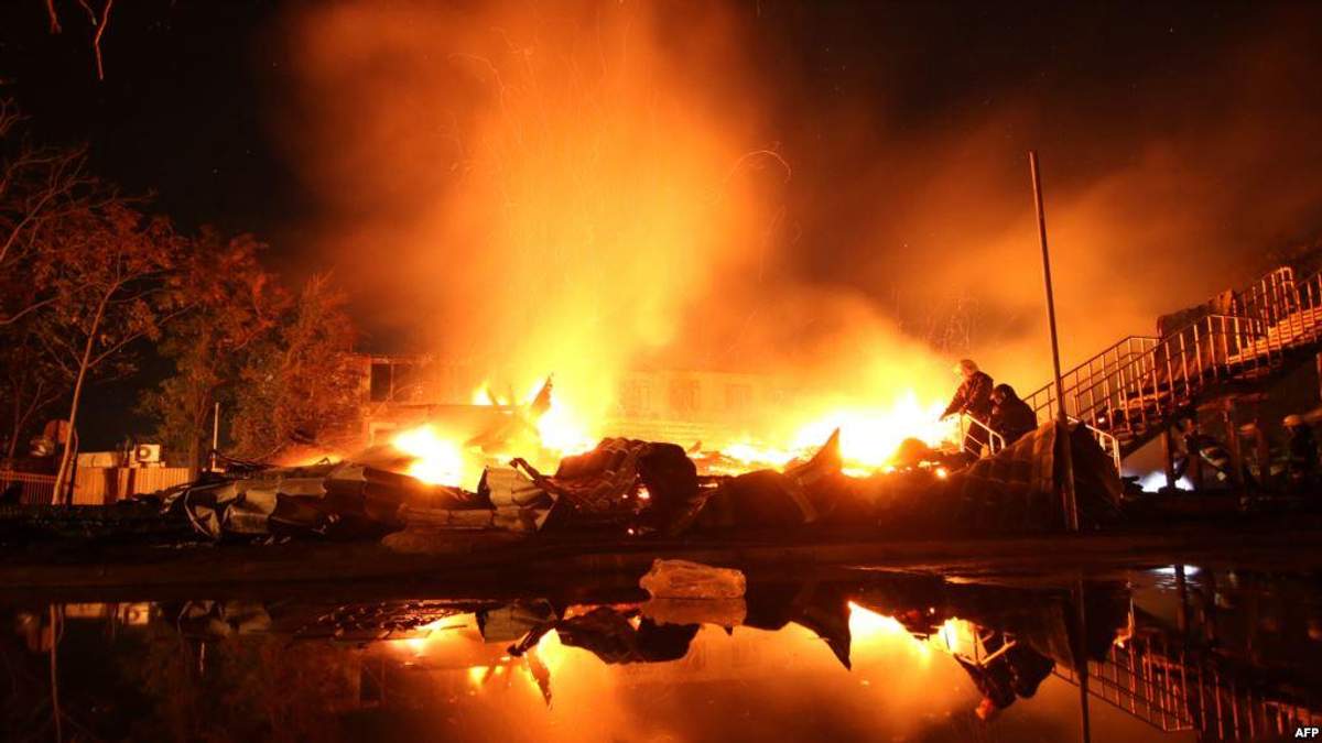 Пожежа у таборі "Вікторія" Пожежа у таборі "Вікторія"
