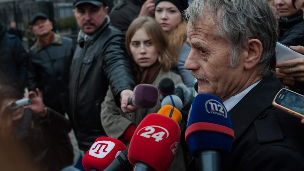 Мустафа Джемілєв Мустафа Джемілєв