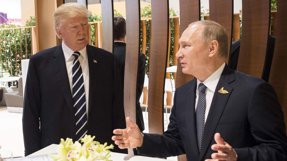 Какого "сюрприза" ждать нам от встречи Трампа с диктатором Путиным? Какого "сюрприза" ждать нам от встречи Трампа с диктатором Путиным?