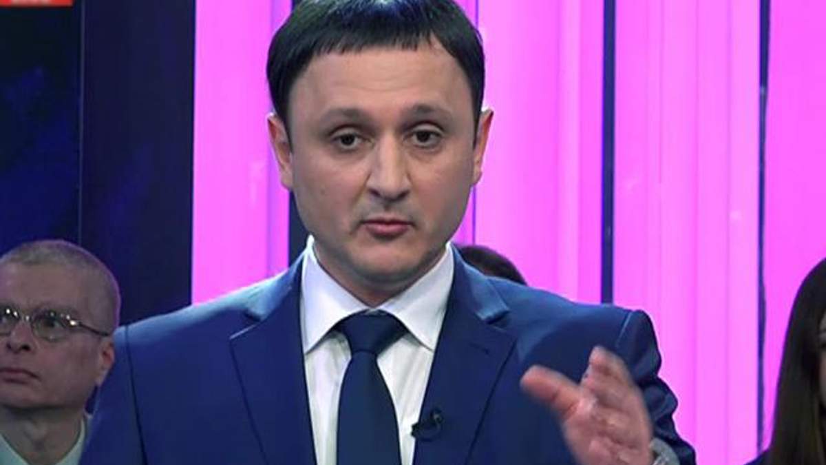 Ізет Гданов закликав закрити автобусне сполучення з Росією Ізет Гданов закликав закрити автобусне сполучення з Росією