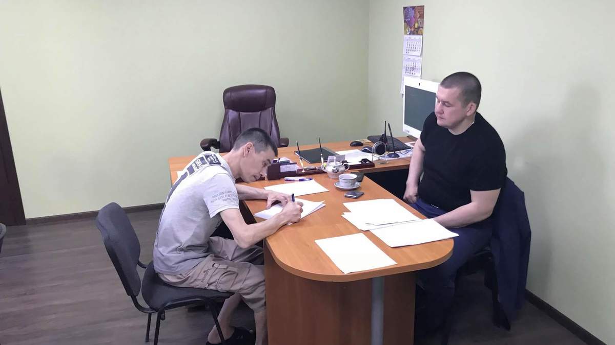 Ув'язнені в Україні росіяни пишуть листи Путіну з проханням про обмін Ув'язнені в Україні росіяни пишуть листи Путіну з проханням про обмін
