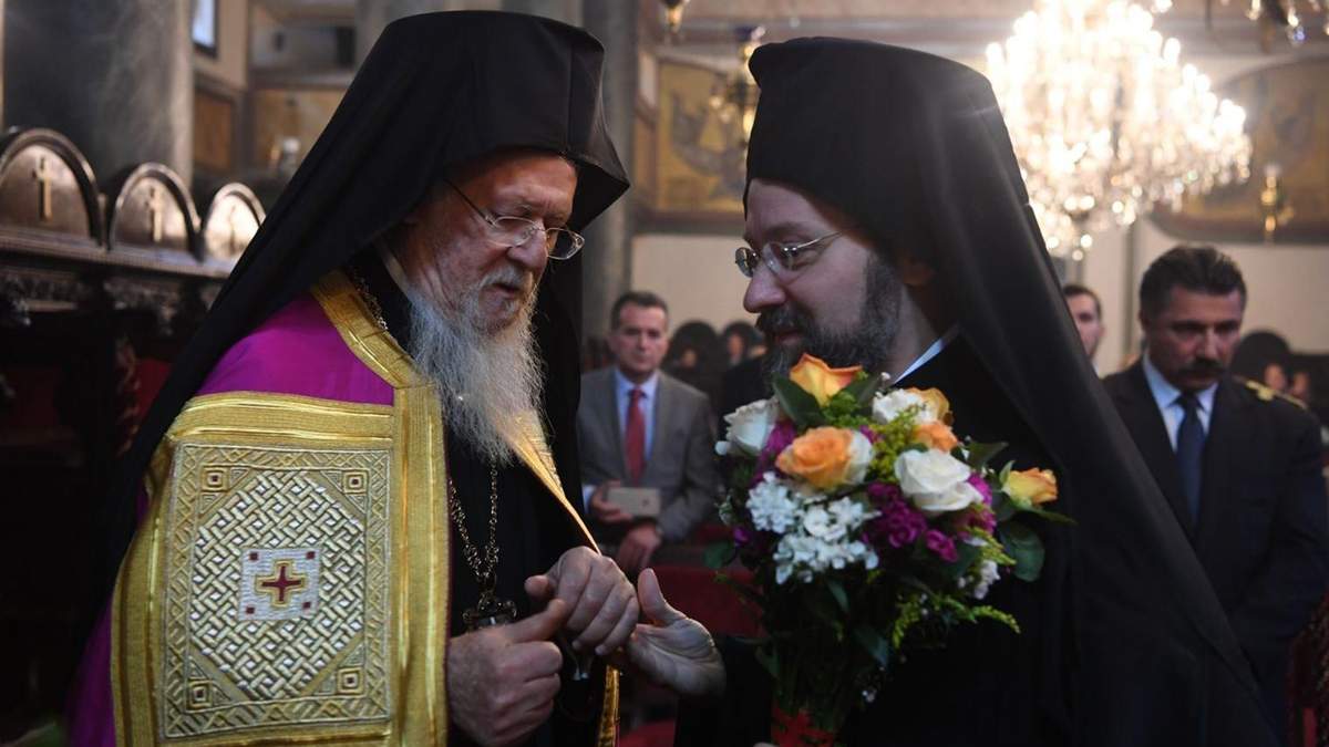 УПЦ МП не имеет права "выгонять" экзархов из Украины, – представитель Константинополя УПЦ МП не имеет права "выгонять" экзархов из Украины, – представитель Константинополя