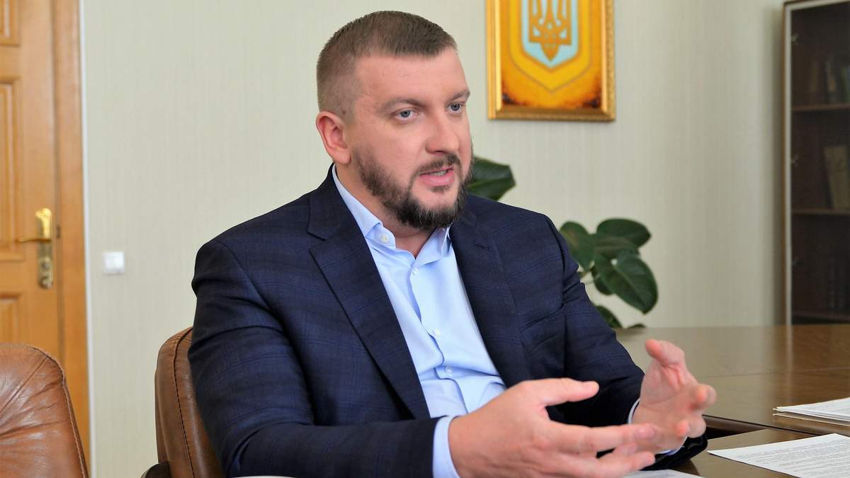 НАБУ начало проверку е-деклараций министра юстиции Петренко НАБУ начало проверку е-деклараций министра юстиции Петренко