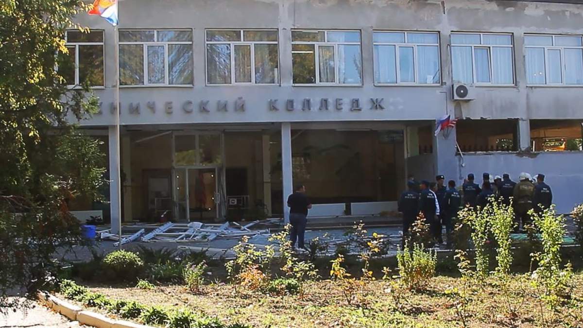 Массовое убийство в керченском колледже - одно из самых кровавых школьных школьных насилий Массовое убийство в керченском колледже - одно из самых кровавых школьных школьных насилий