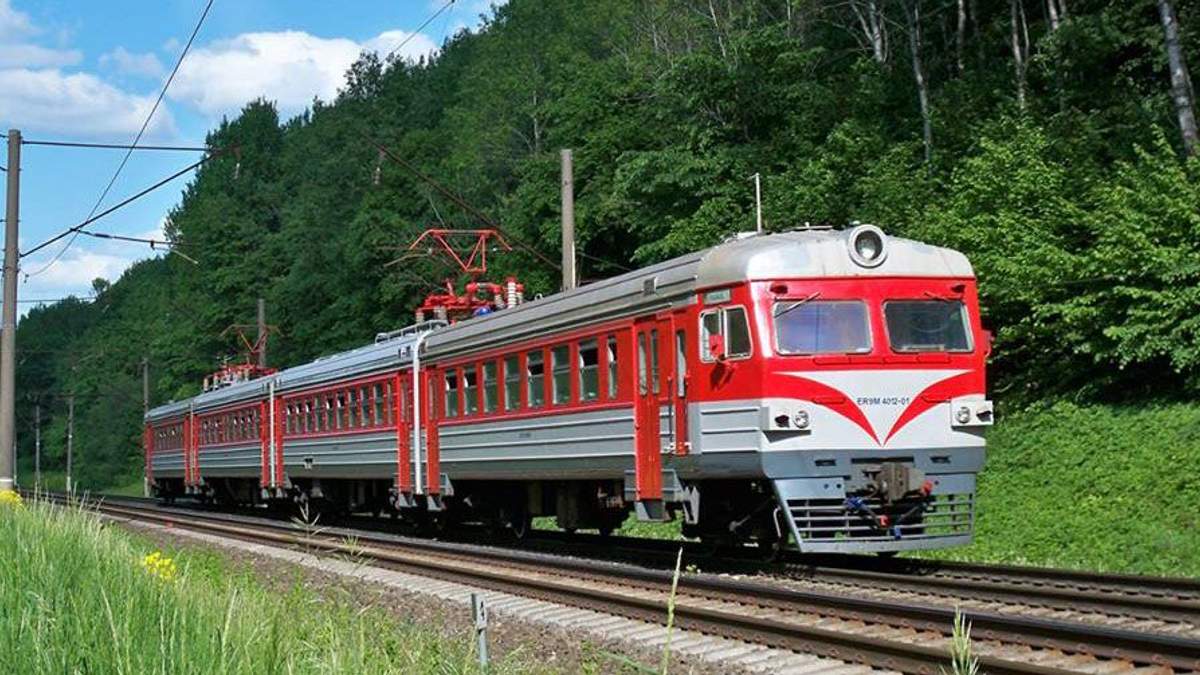 В "Укрзалізниці" прокоментували скасування поїздів з України до рФ В "Укрзалізниці" прокоментували скасування поїздів з України до рФ