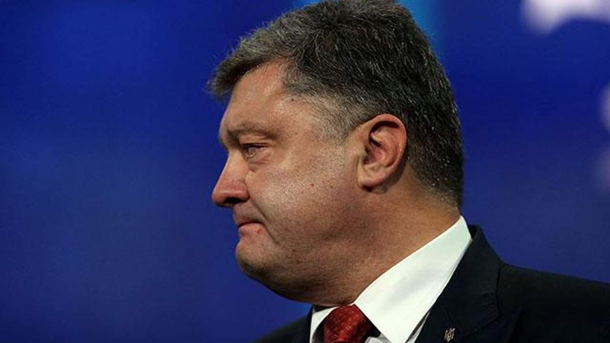 Порошенко подписал закон о "евробляхах" Порошенко подписал закон о "евробляхах"