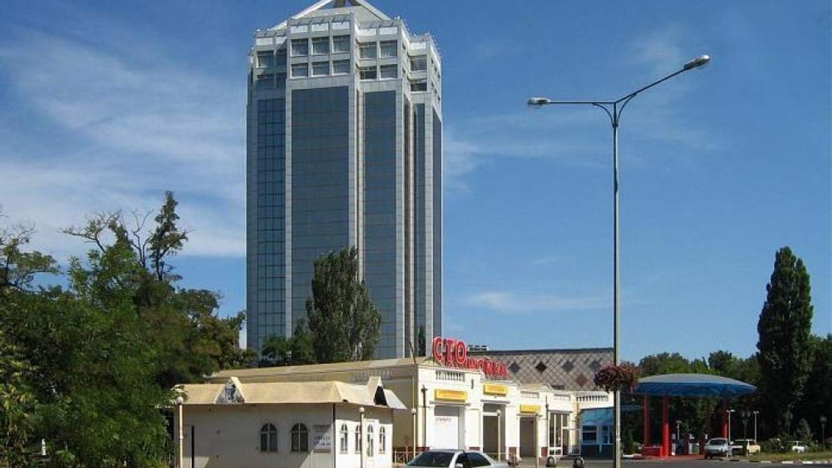 Бізнес-центр в Одесі виставлений на аукціон Бізнес-центр в Одесі виставлений на аукціон