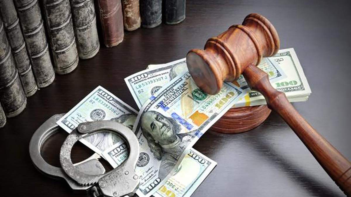 В Україні скасували кримінальну статтю про незаконне збагачення В Україні скасували кримінальну статтю про незаконне збагачення