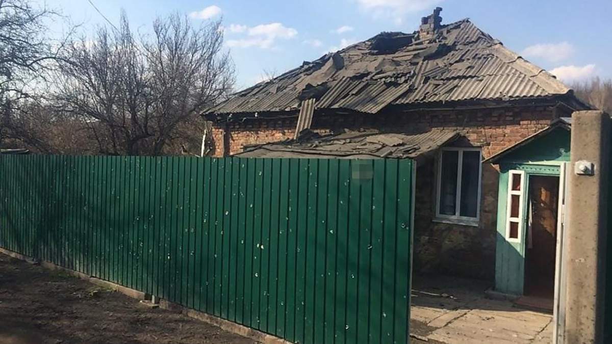 Оккупанты обстреляли Золотое-4 Оккупанты обстреляли Золотое-4