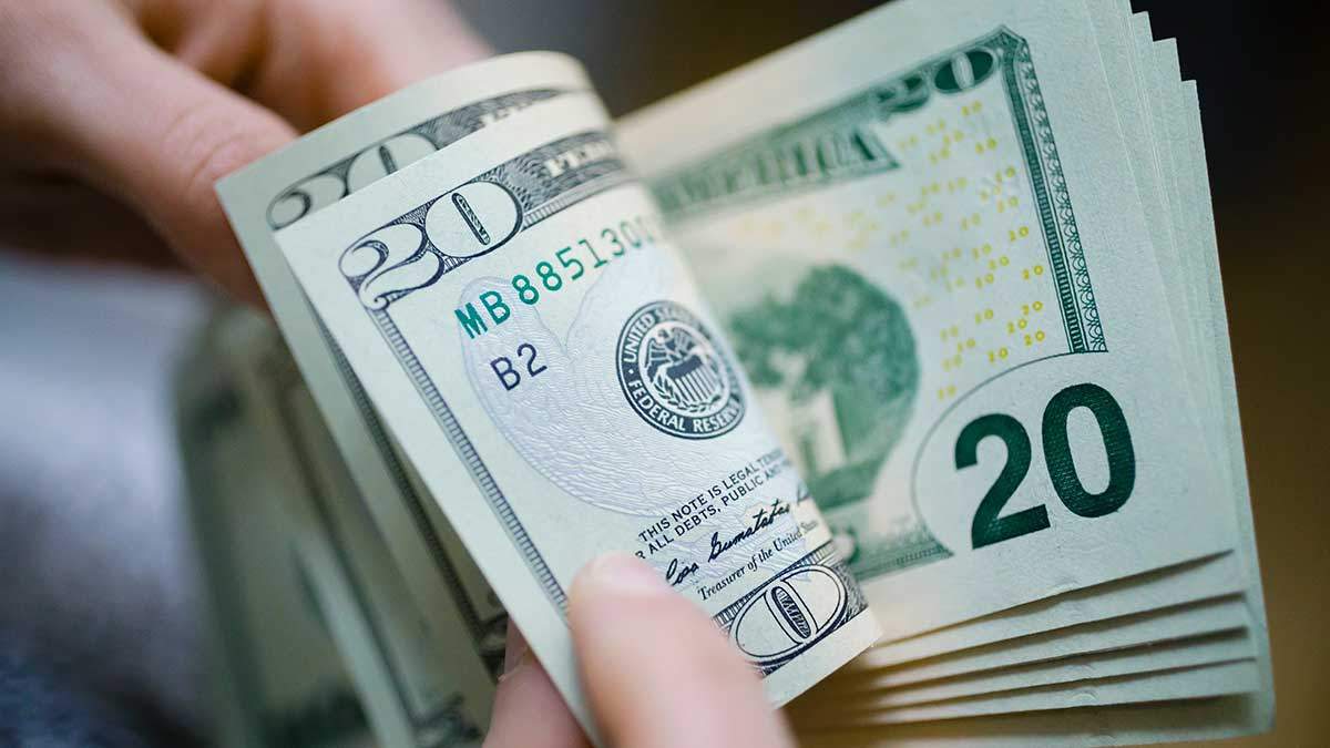 Готівковий курс валют на 12.04.2019 - курс долару та євро Готівковий курс валют на 12.04.2019 - курс долару та євро