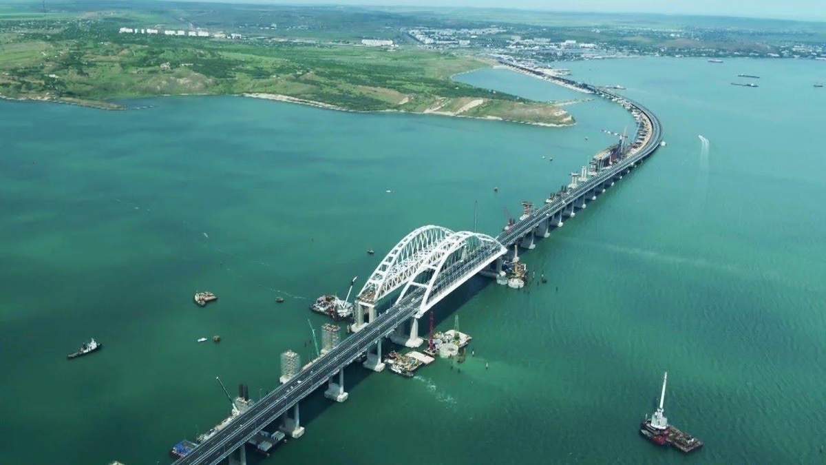 Росія назвала умови для проходу кораблів ВМС через Керченську протоку Росія назвала умови для проходу кораблів ВМС через Керченську протоку