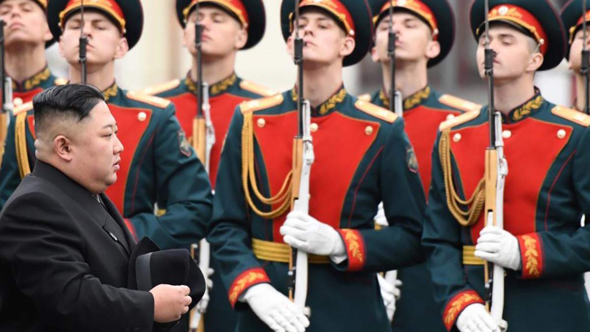 Кім Чен Ин прибув до Владивостока Кім Чен Ин прибув до Владивостока