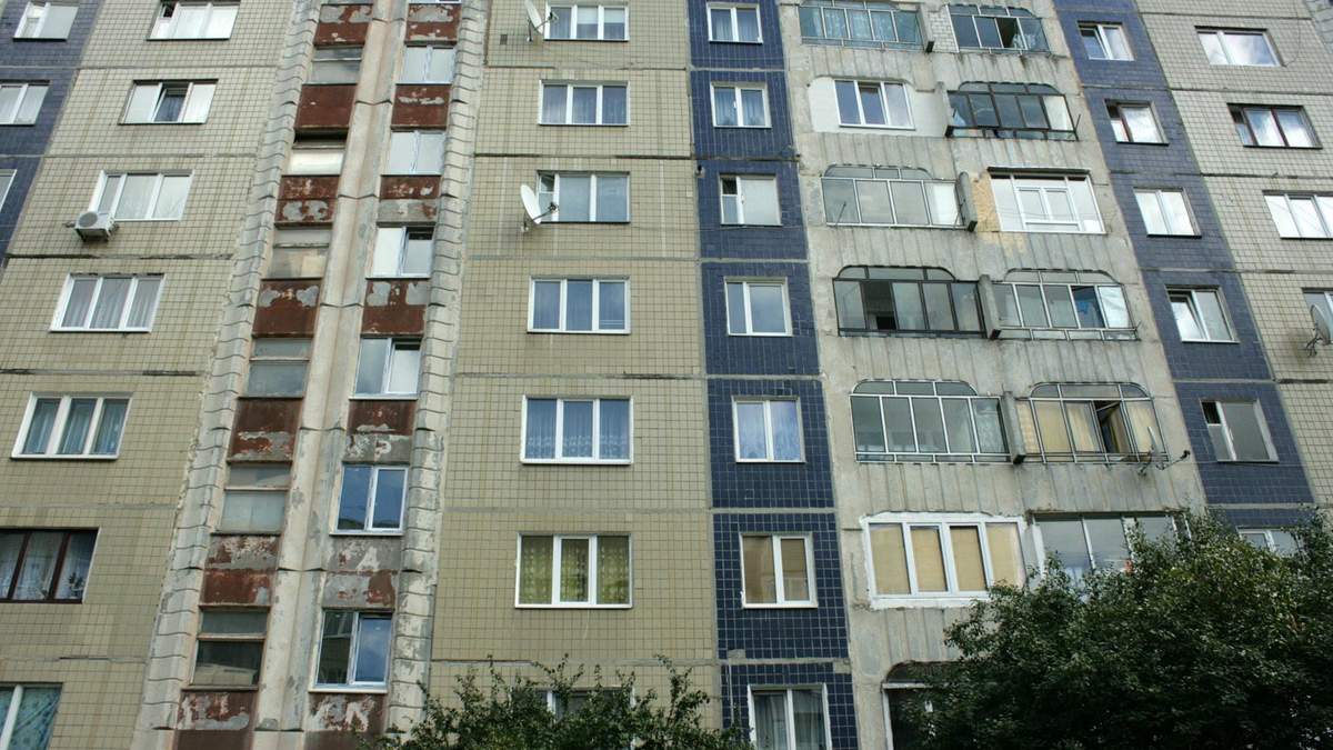 В Україні хочуть дозволити реконструювати не тільки хрущовки В Україні хочуть дозволити реконструювати не тільки хрущовки