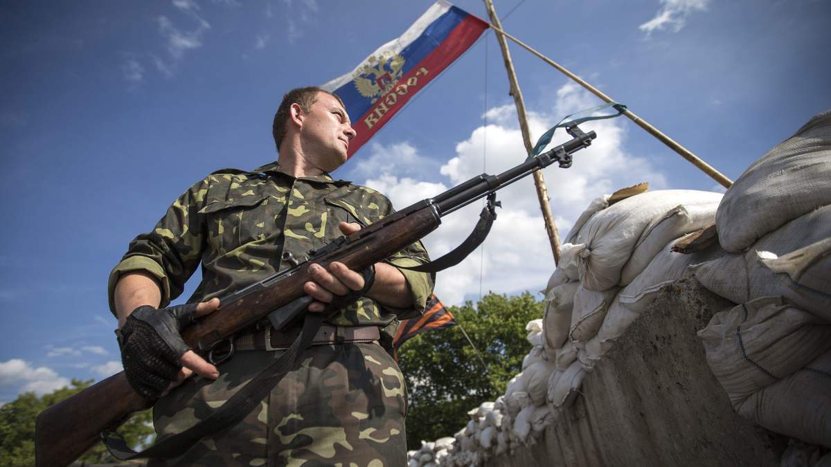 Російські військові активно обстрілюють позиції ЗСУ та житлові квартали Російські військові активно обстрілюють позиції ЗСУ та житлові квартали
