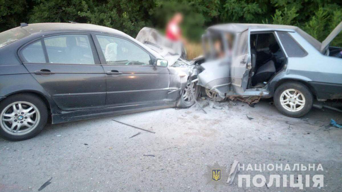На Херсонщине пьяный полицейский устроил смертельное ДТП На Херсонщине пьяный полицейский устроил смертельное ДТП
