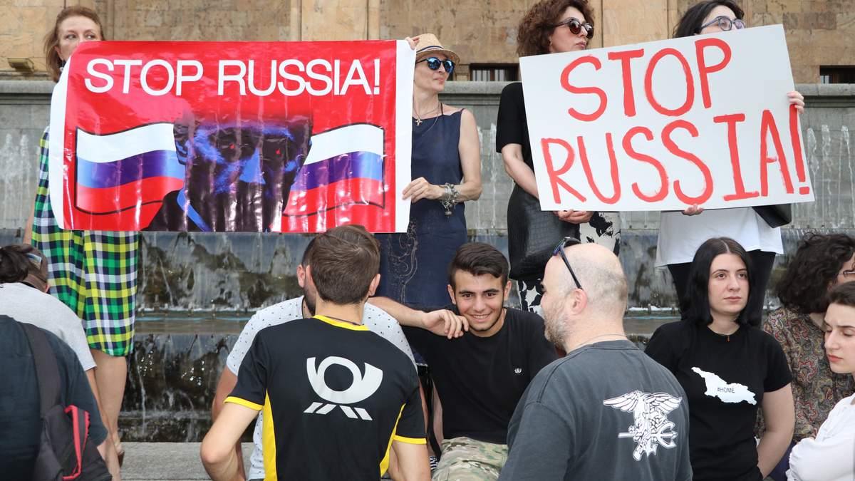 Протести могли бути "перевіркою" для грузинів Протести могли бути "перевіркою" для грузинів
