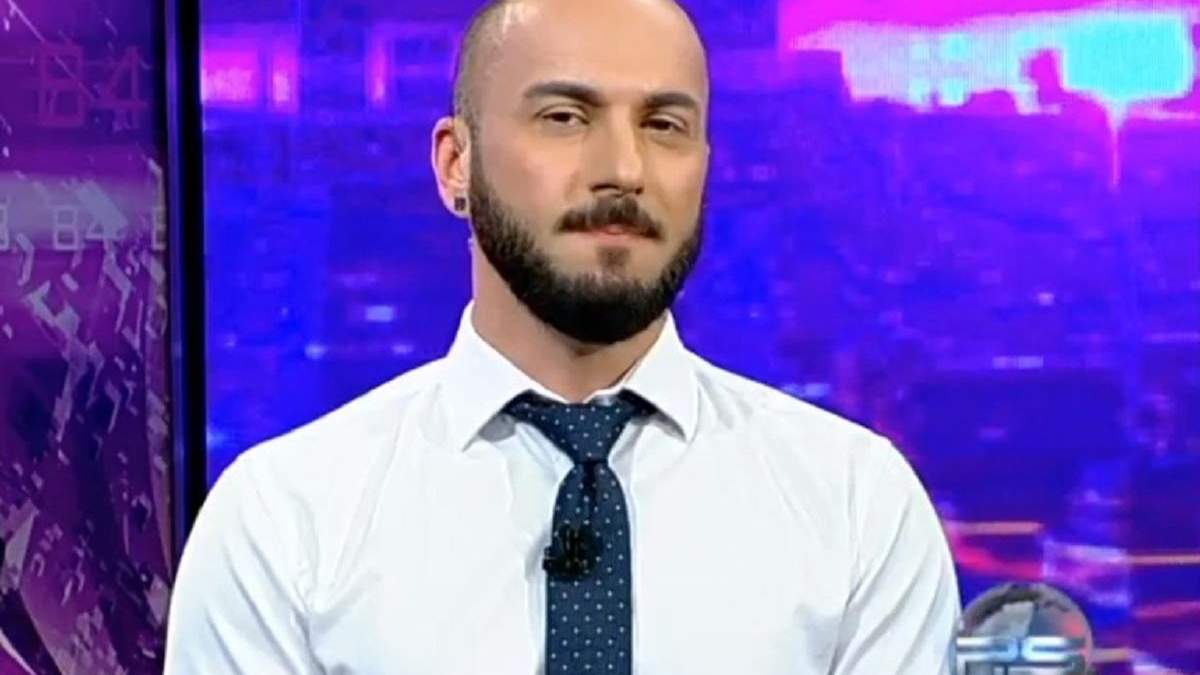 Журналиста, который обматерил Путина, таки не уволят Журналиста, который обматерил Путина, таки не уволят