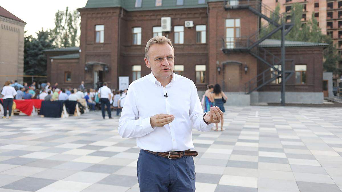 Лидер партии "Самопомич" Андрей Садовый Лидер партии "Самопомич" Андрей Садовый