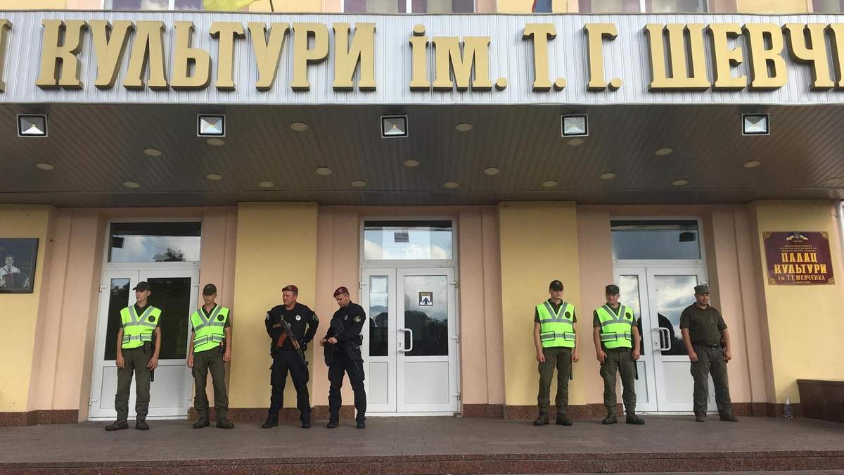 Что происходит в округе №64, где проигрывает Пашинский Что происходит в округе №64, где проигрывает Пашинский