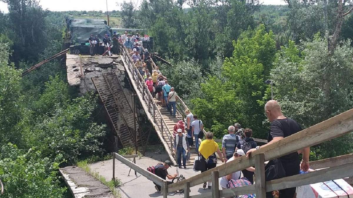 Украина готовит предложения по восстановлению моста в Станице Луганской Украина готовит предложения по восстановлению моста в Станице Луганской