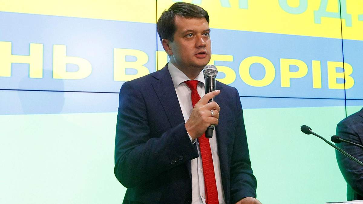 Разумков переконаний, що статус російської мови на Донбасі треба обговорювати Разумков переконаний, що статус російської мови на Донбасі треба обговорювати