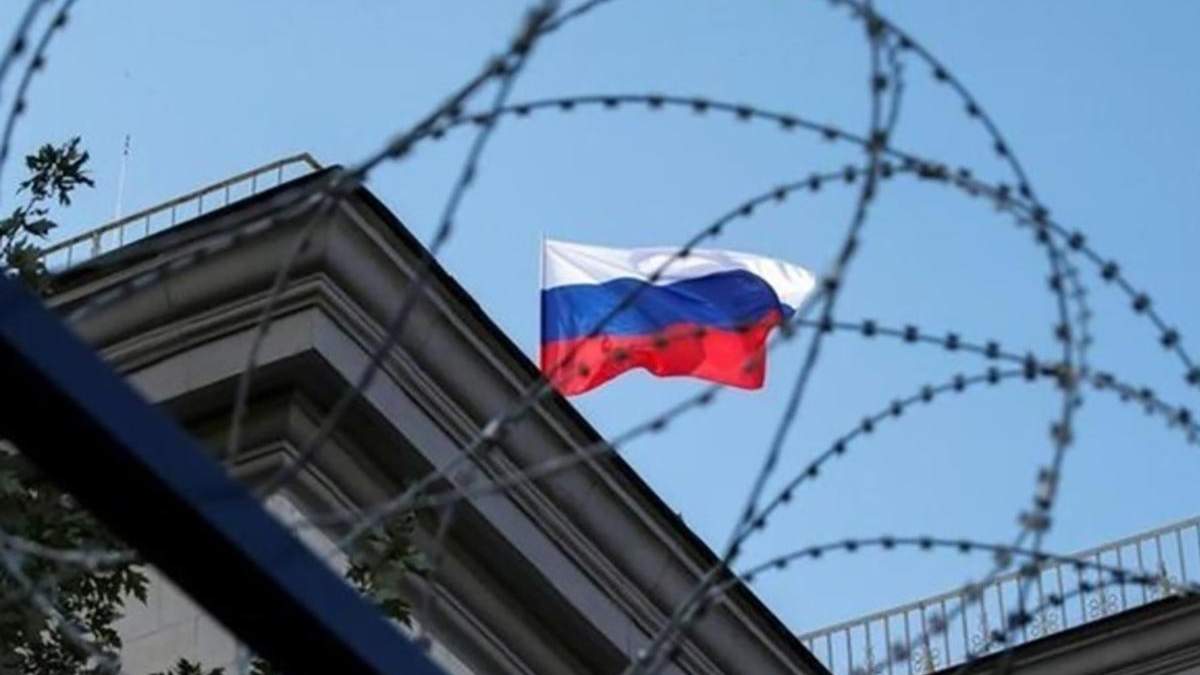 У Польщі розповіли, коли можна буде зняти санкції з Росії У Польщі розповіли, коли можна буде зняти санкції з Росії