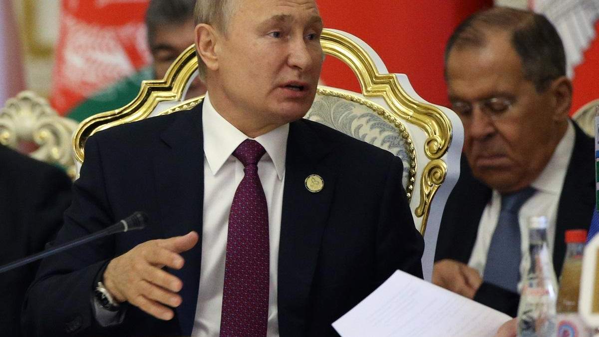 Путин хочет замять вопрос сбитого Россией боинга Путин хочет замять вопрос сбитого Россией боинга