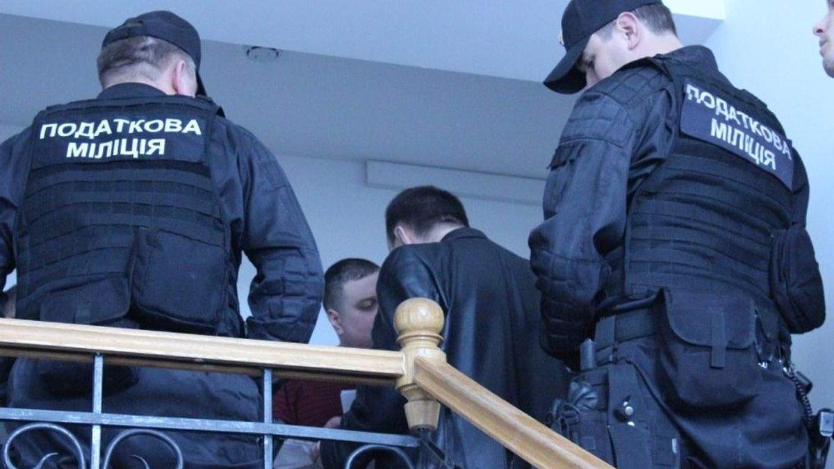 Податкова міліція тимчасово відновить свої повноваження Податкова міліція тимчасово відновить свої повноваження