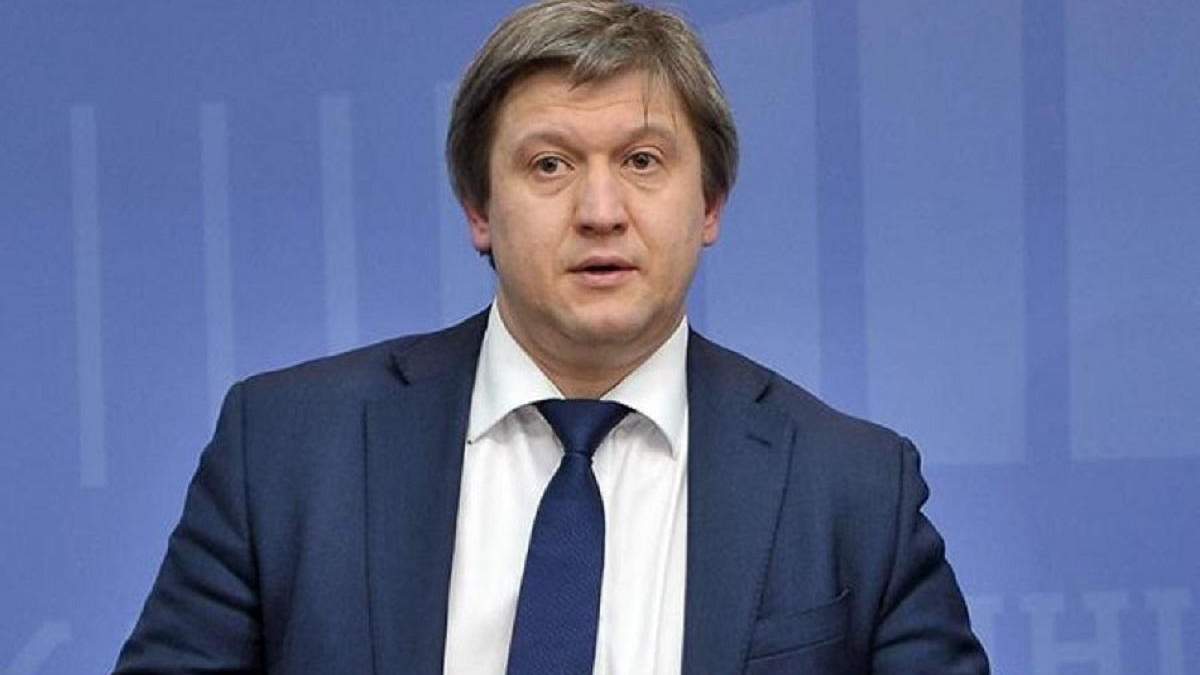НАЗК выявило недостоверности в декларации Данилюка НАЗК выявило недостоверности в декларации Данилюка