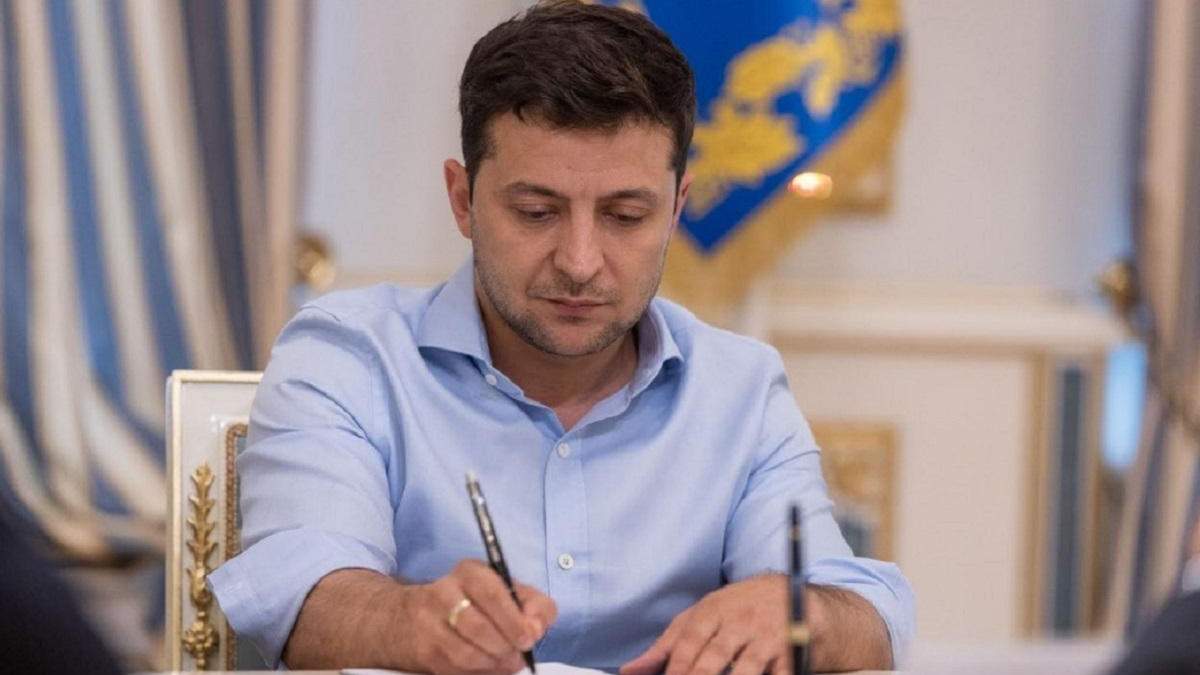 Президент подписал закон о демонополизации спиртовой отрасли Президент подписал закон о демонополизации спиртовой отрасли