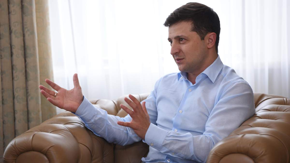 Зеленский поделился деталями телефонного разговора с Путиным Зеленский поделился деталями телефонного разговора с Путиным