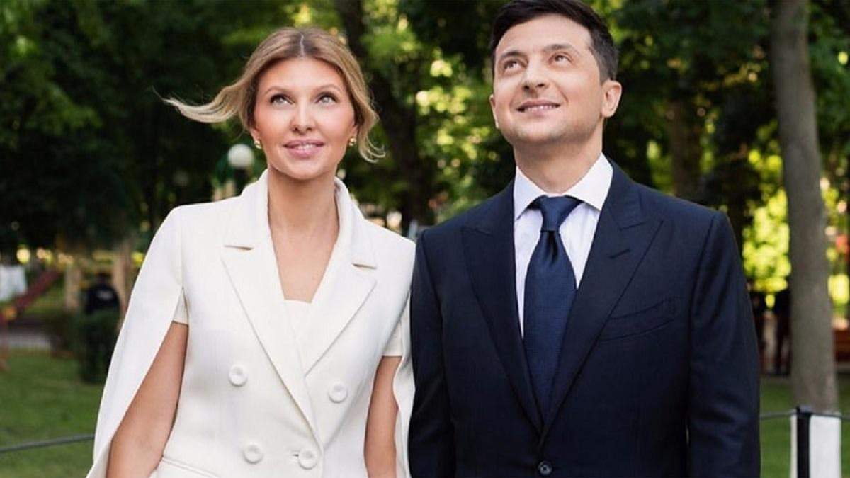 Зеленський з сім'єю власним коштом полетів в Оман Зеленський з сім'єю власним коштом полетів в Оман