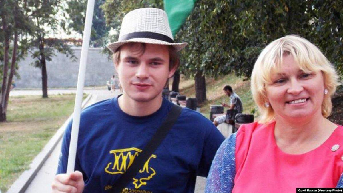 Російський журналіст Ізотов попросив політичного притулку у Грузії Російський журналіст Ізотов попросив політичного притулку у Грузії