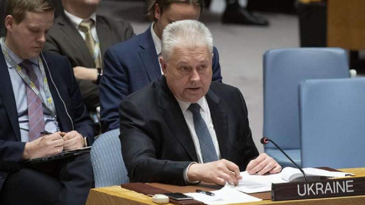 Володимир Єльченко вручив вірчі грамоти Трампу Володимир Єльченко вручив вірчі грамоти Трампу