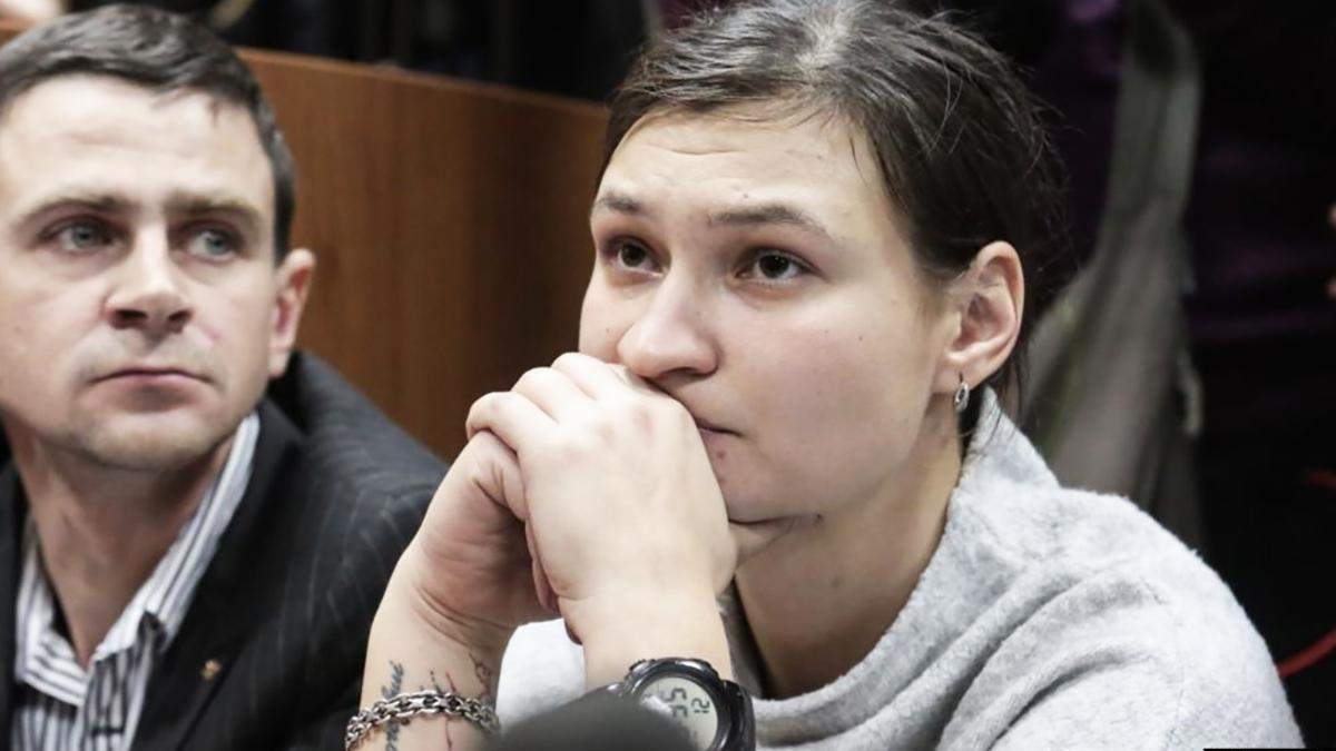 Суд оставил Яну Дугарь под домашним арестом Суд оставил Яну Дугарь под домашним арестом