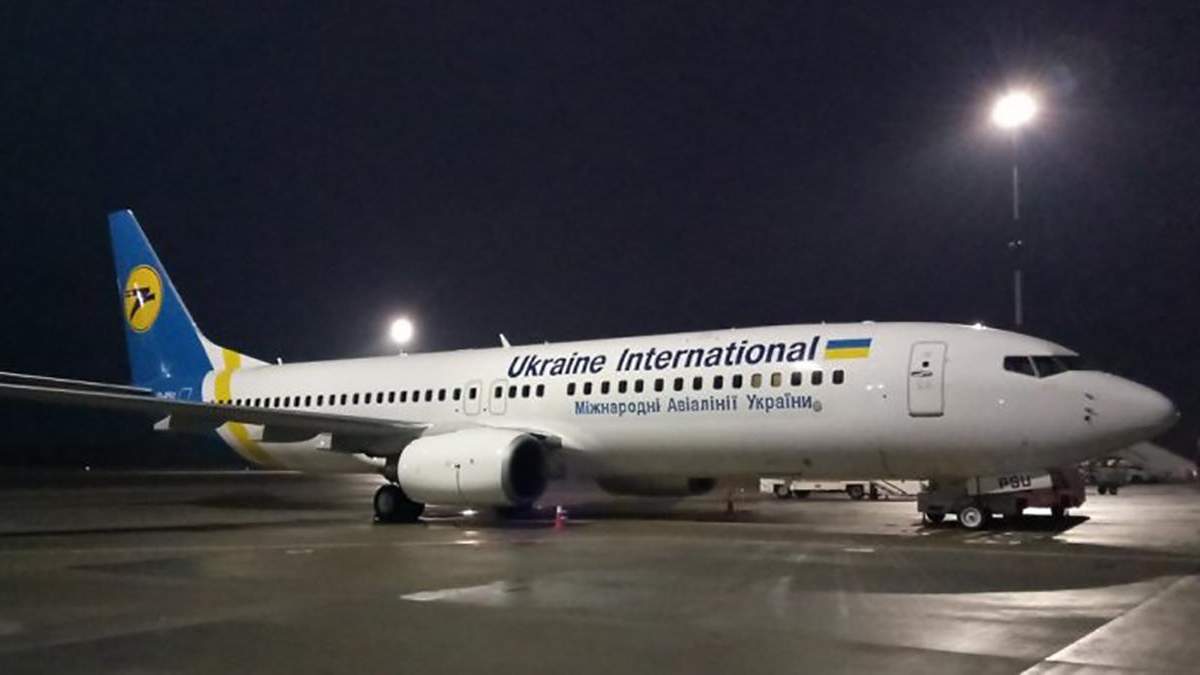 Експерт відкинув одну з версій катастрофи літака МАУ в Ірані Експерт відкинув одну з версій катастрофи літака МАУ в Ірані