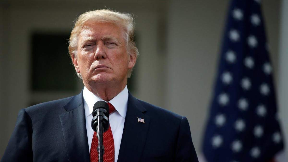 Дональду Трампу обмежать військові повноваження Дональду Трампу обмежать військові повноваження