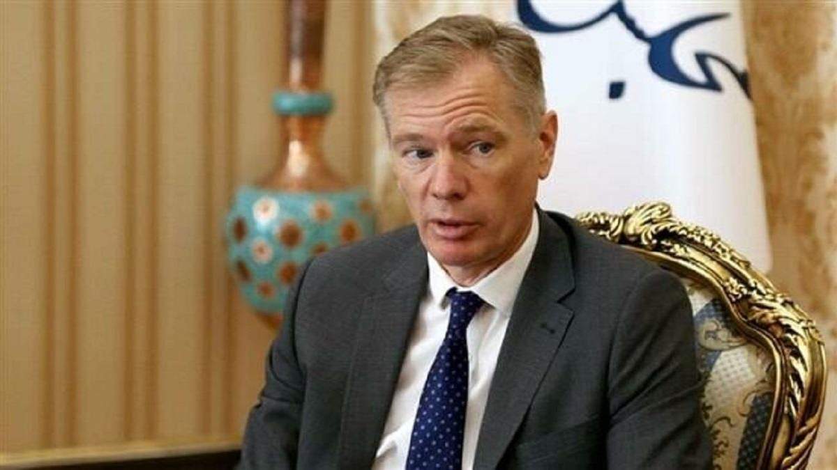 Посла Британії Макейра затримали через участь у протестах в Ірані Посла Британії Макейра затримали через участь у протестах в Ірані