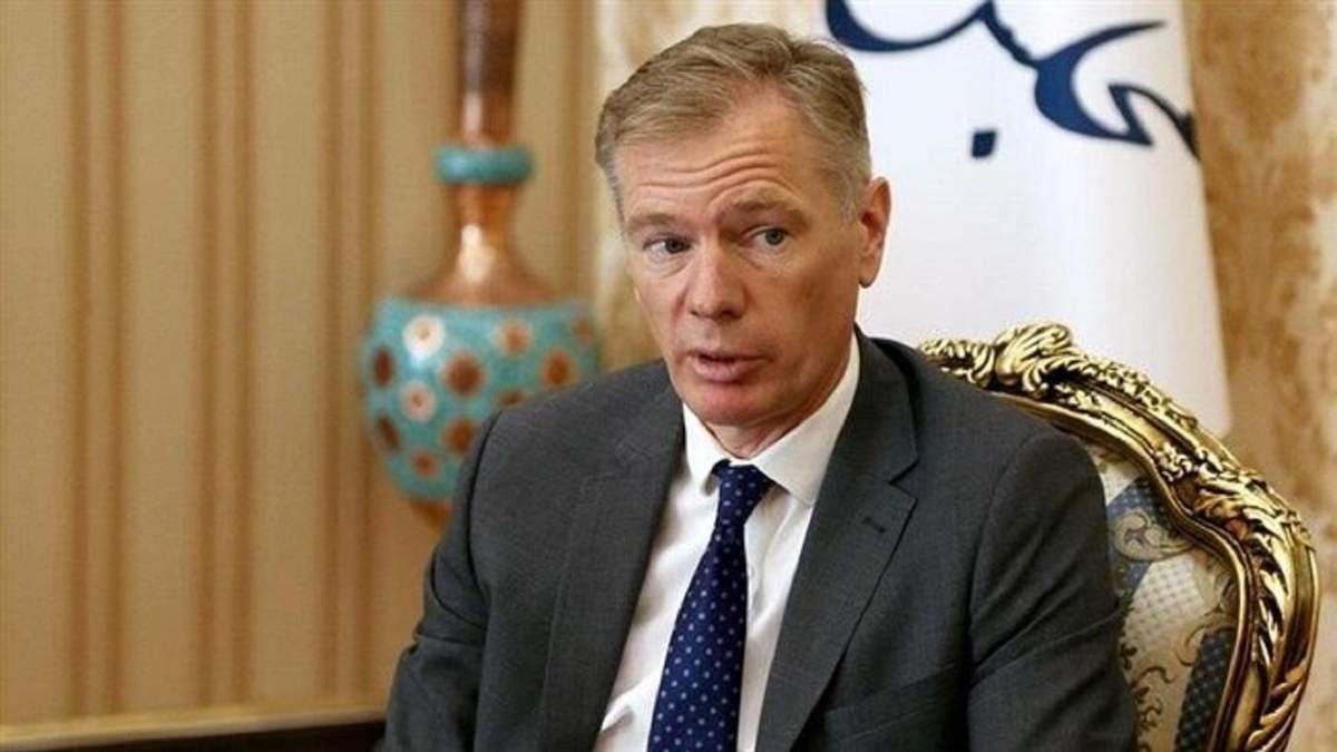 Британський посол в Ірані Роберт Макейр Британський посол в Ірані Роберт Макейр