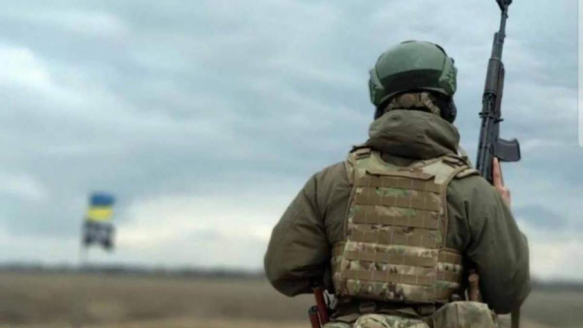 Обстріли на Донбасі не вщухають Обстріли на Донбасі не вщухають