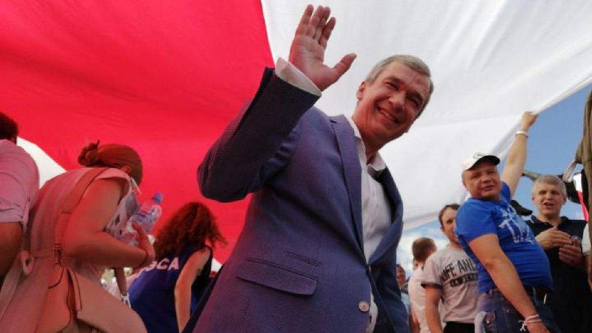 Павло Латушко звільнений з театру Купали в Мінську: підтримав протест Павло Латушко звільнений з театру Купали в Мінську: підтримав протест