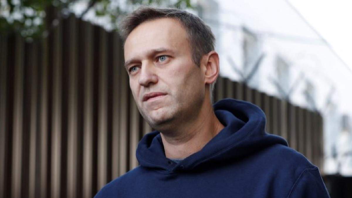 Следы "Новичка" обнаружили на бутылке из гостиничного номера в Томске, – пресс-служба Навального Следы "Новичка" обнаружили на бутылке из гостиничного номера в Томске, – пресс-служба Навального